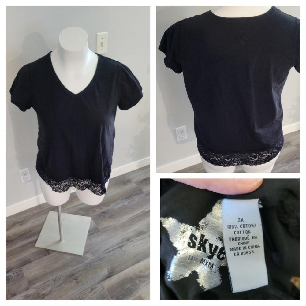 2x top with bottom lace trim
